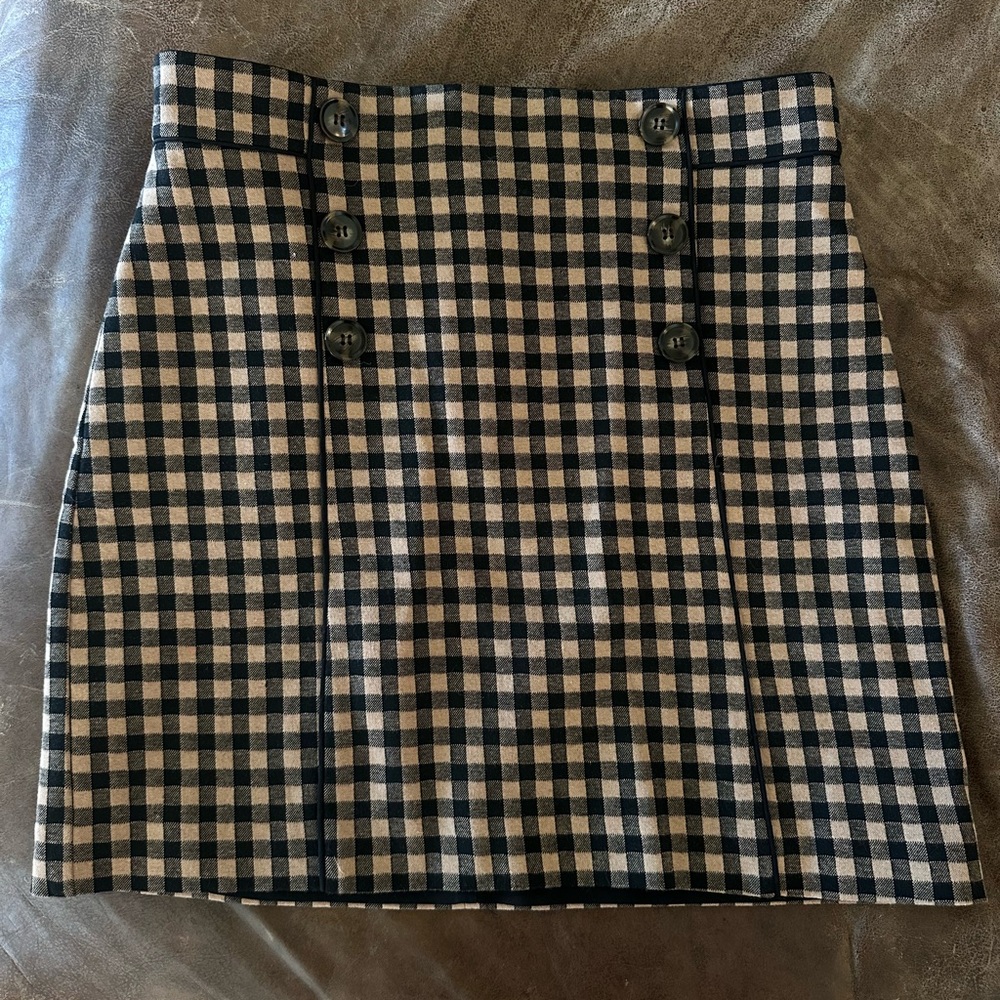 Ann Taylor Gingham Black and Tan Skirt Size 6